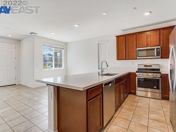 Open floor plan!