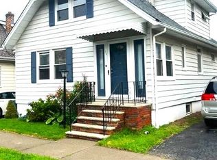 110 Rutherford Pl, Kearny, NJ 07032