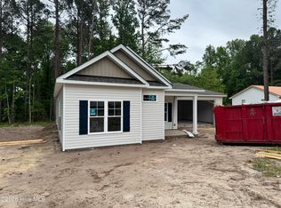 1749 Walnut Run Dr, Deep Run, NC 28525