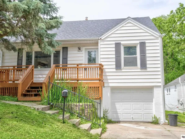 5824 Grant St, Omaha, NE 68104