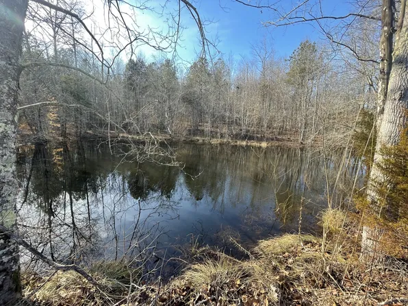 2 Fish Trapp Rd, Lawrenceburg, TN 38464