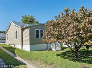 824 N Point Rd, Baltimore, MD 21224