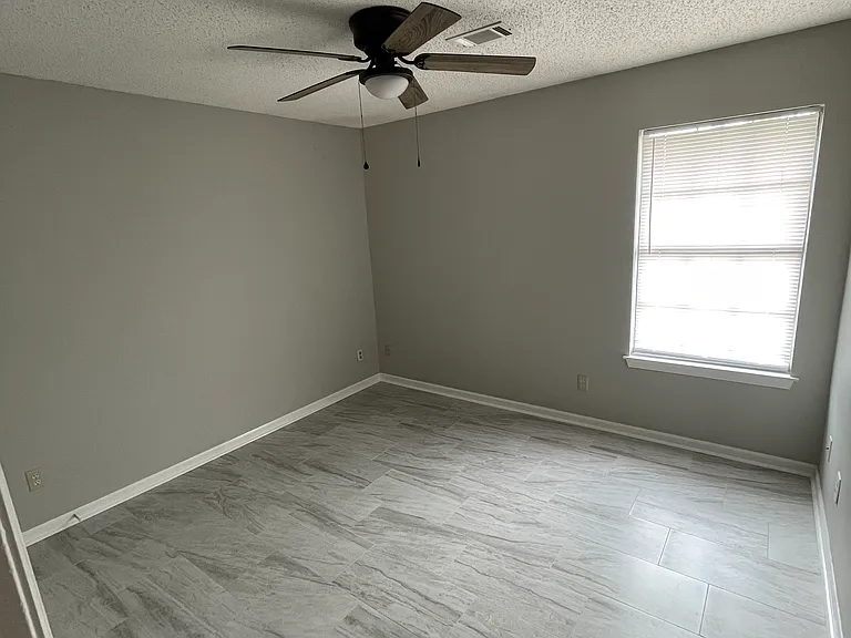 22-01 Blair Rd — Photo 13
