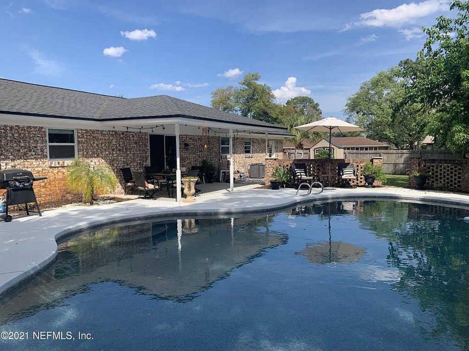 1st image of 5924 Gumwood Dr