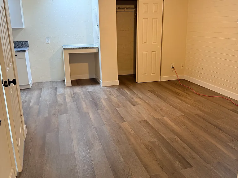 1532 E Edison St #2 — Photo 9