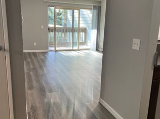 30822 9th Pl S #B202, Federal Way, WA 98003