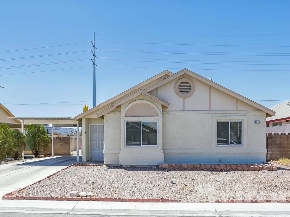 2013 Havelina St