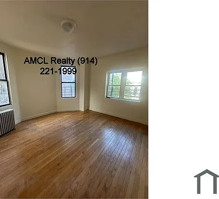 4 bed, $3,500 — Photo 2