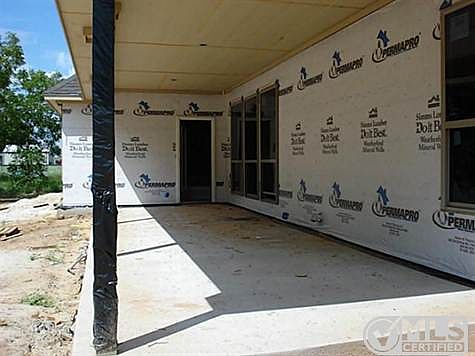 3rd image of 144 Noelle Ln