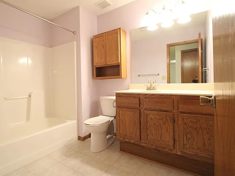 207 Primrose Ct — Photo 18