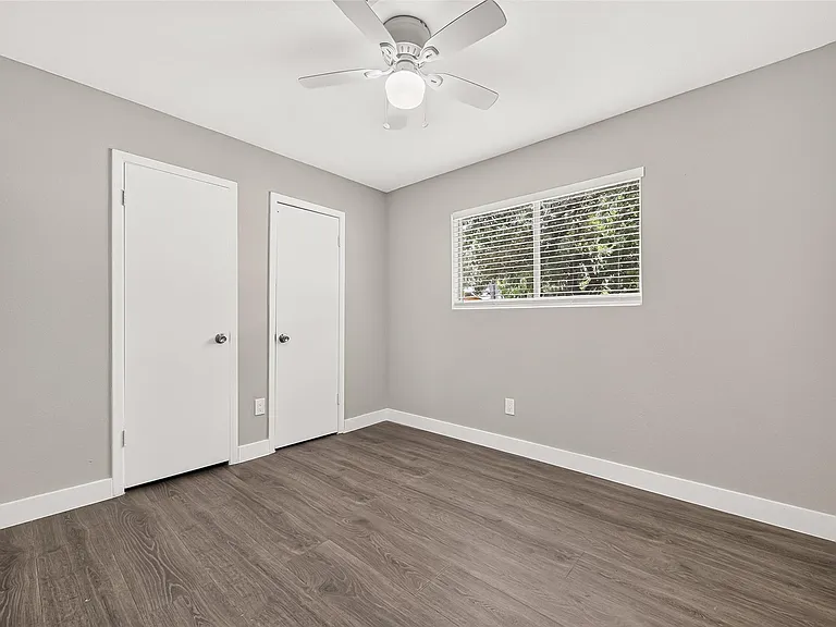 11202 Bandlon Dr — Photo 12
