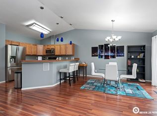 10220 Valley Park Dr, Anchorage, AK 99507