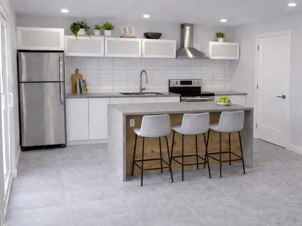 525 Ontario St #4, London, ON N5W 3X5