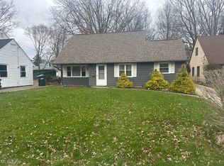 25591 Chatworth Dr, Euclid, OH