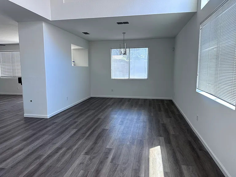 6616 Trailway Way — Photo 6
