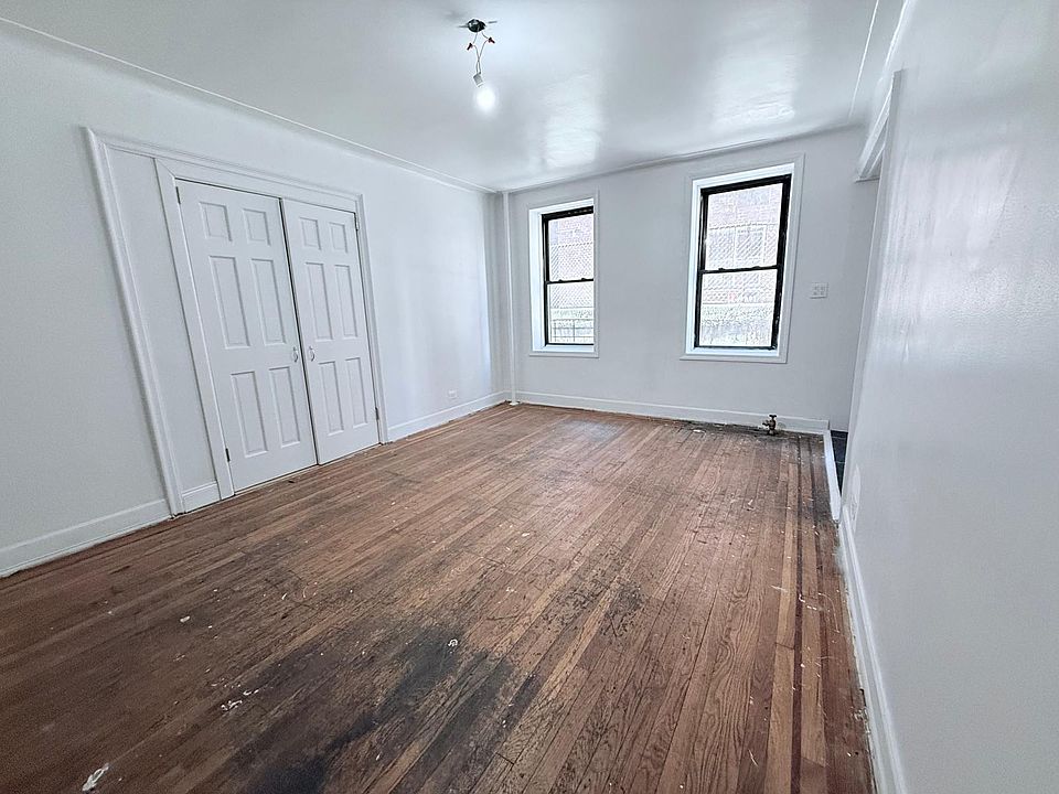 1st image of 14018 Ash Ave APT 6G