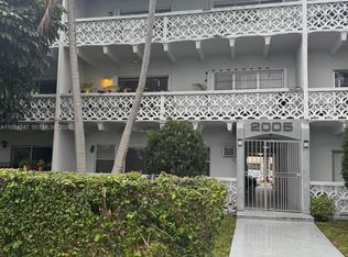 2005 Sans Souci Blvd APT 104, North Miami, FL 33181