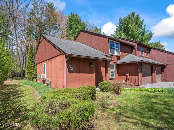 32 Thimbleberry Road, Malta, NY 12020