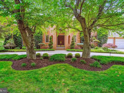 8005 Glengalen Ln, Chevy Chase, MD, 20815