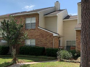828 Creekside Dr, Lewisville, TX 75067