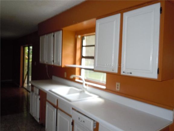 5th image of 1301 E Tomlin St