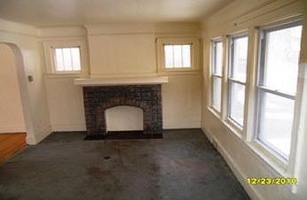 2nd image of 15377 Stansbury St