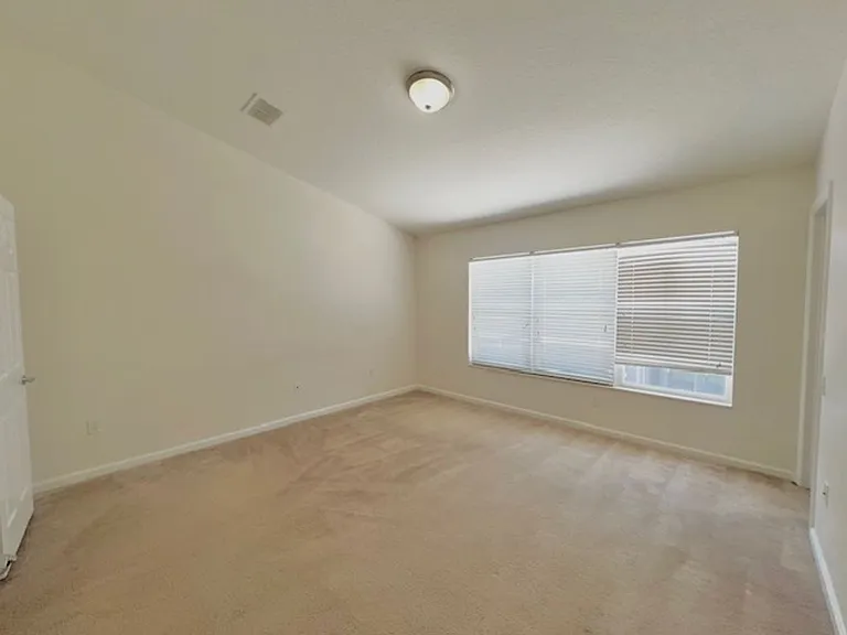 953 Rock Harbor Ave — Photo 39