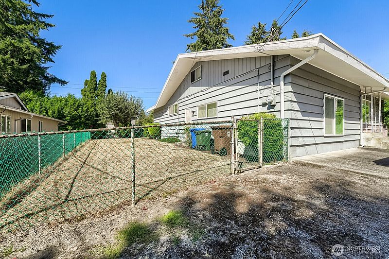 2nd image of 4523 S 12th Street