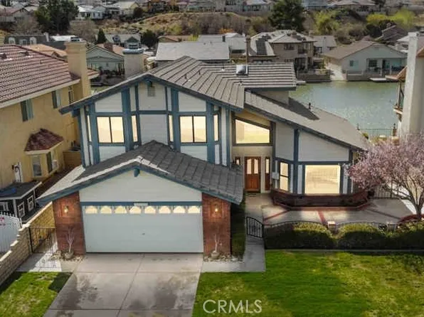 13740 White Sail Dr, Victorville, CA 92395