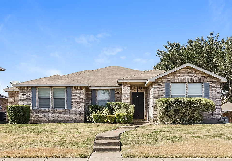 1045 Badger Run
