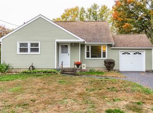 559 Wegman Rd, Rochester, NY 14624