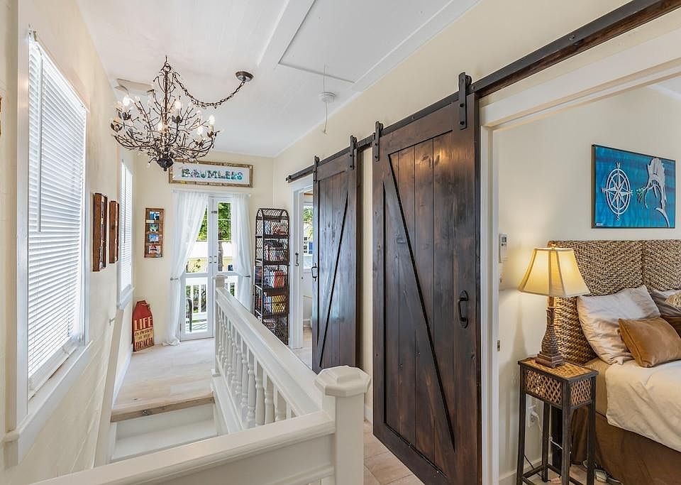 1st image of 513 Olivia St #20