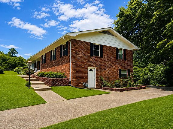 4th image of 4818 Hillsdale Cir