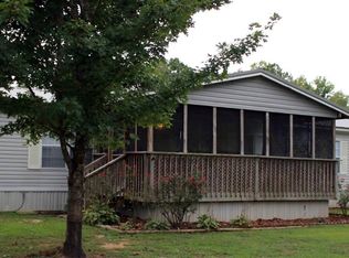 221 Friendship Dr, Springville, AL 35146