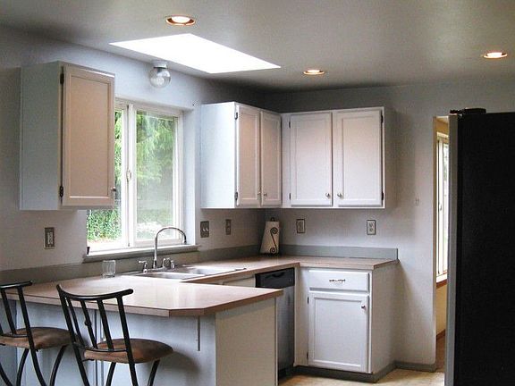 5th image of 9612 13th Avenue Ct S