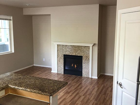 4th image of 537 225th Ln NE Unit C106