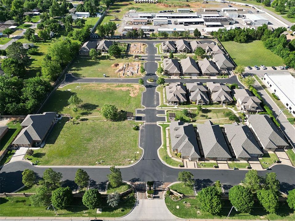 2nd image of 9227 Joan Dr Lot 3
