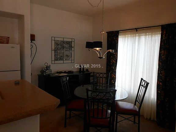 3rd image of 8250 N Grand Canyon Dr Unit 1017