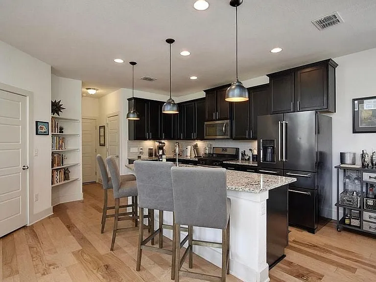 1400 Homespun Rd — Photo 10