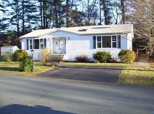 12 Sycamore Dr, Kingston, MA 02364