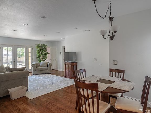 3rd image of 15732 Lemarsh St