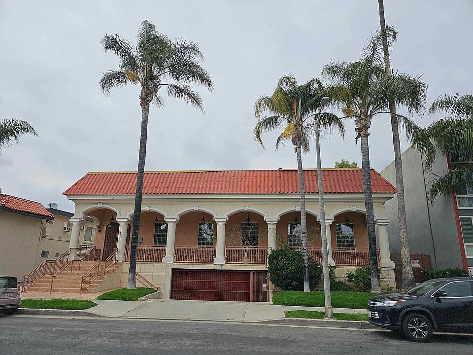 1st image of 14335 Huston St APT 210