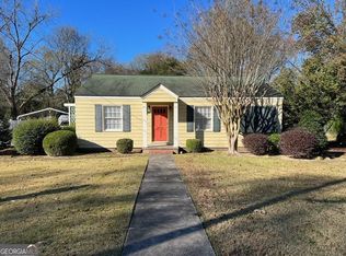 304 S Smith St, Sandersville, GA 31082