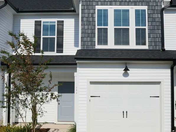 1606 Eckert Ln, Whitsett, NC 27377