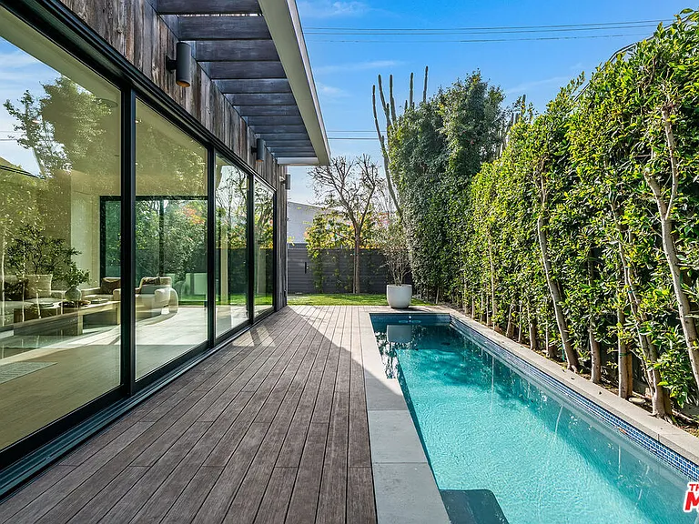 1620 Electric Ave — Photo 4
