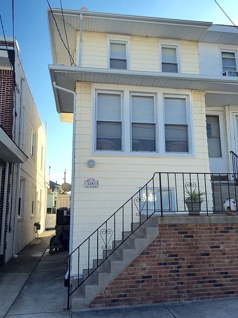 1st image of 118 N Wyoming Ave