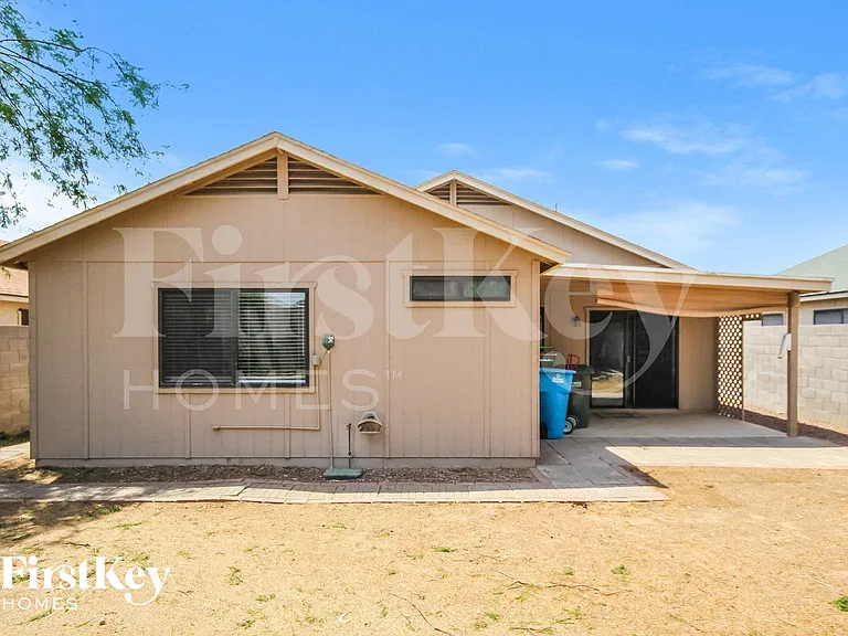 3132 W Robin Ln — Photo 15