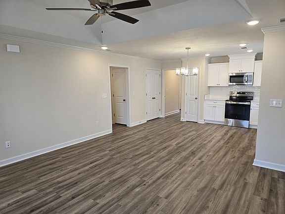 5th image of 8147 Bannock Cir