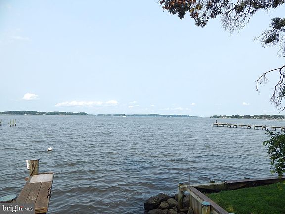 5th image of 432 Schoolers Pond Way