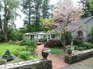 42 Merryall Rd, New Milford, CT 06776